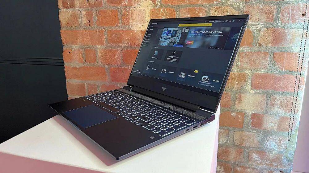 potret HP Victus 15 (2022) (techadvisor.com)