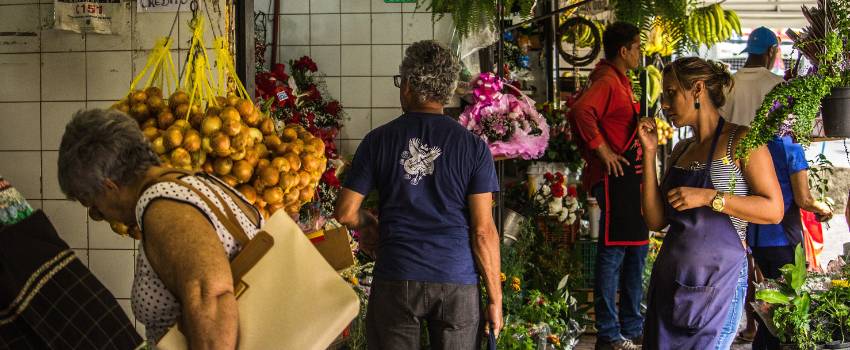 ilustrasi pasar(pexels.com/mauriciomascaro)
