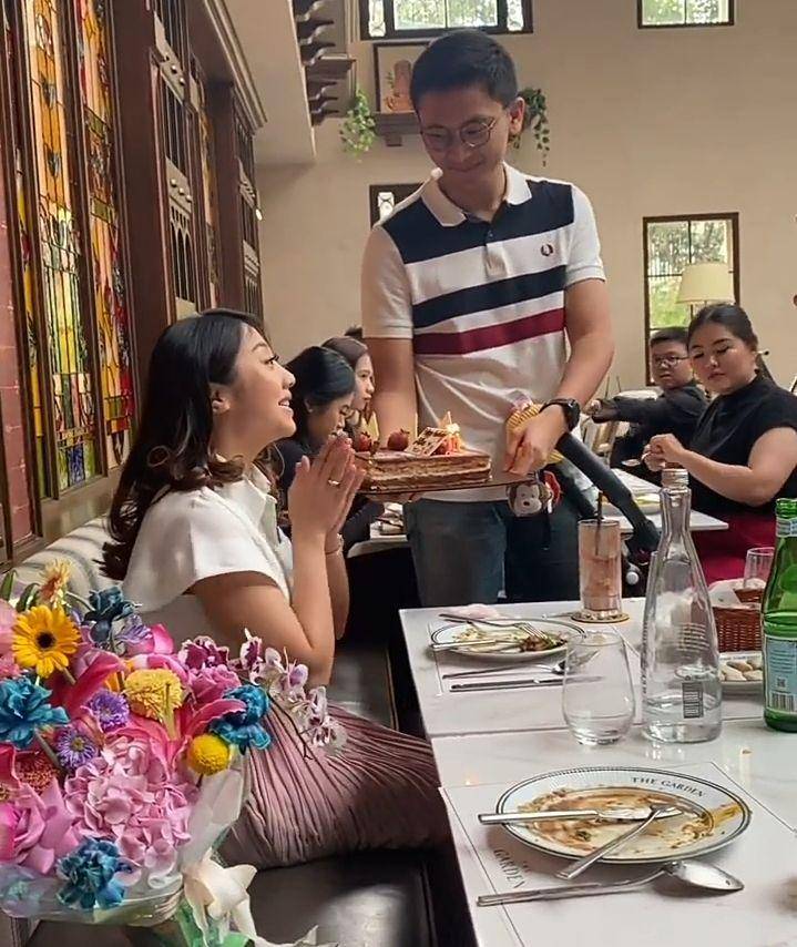 ulang tahun Nona Willy ke-25 (instagram.com/yorafebrina)