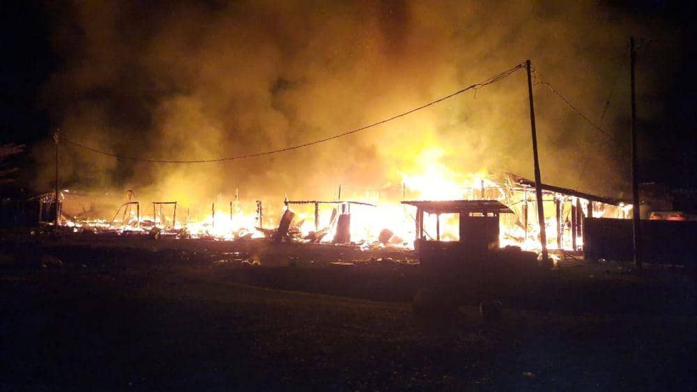 Belasan kios dan rumah yang terbakar, IDN Times/Istimewa