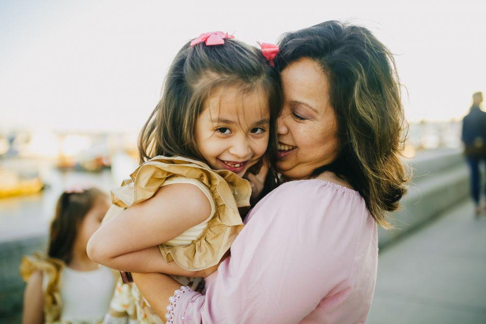 5 Rahasia Mengurus Anak Perempuan untuk Single Mother, Layak Dicoba!