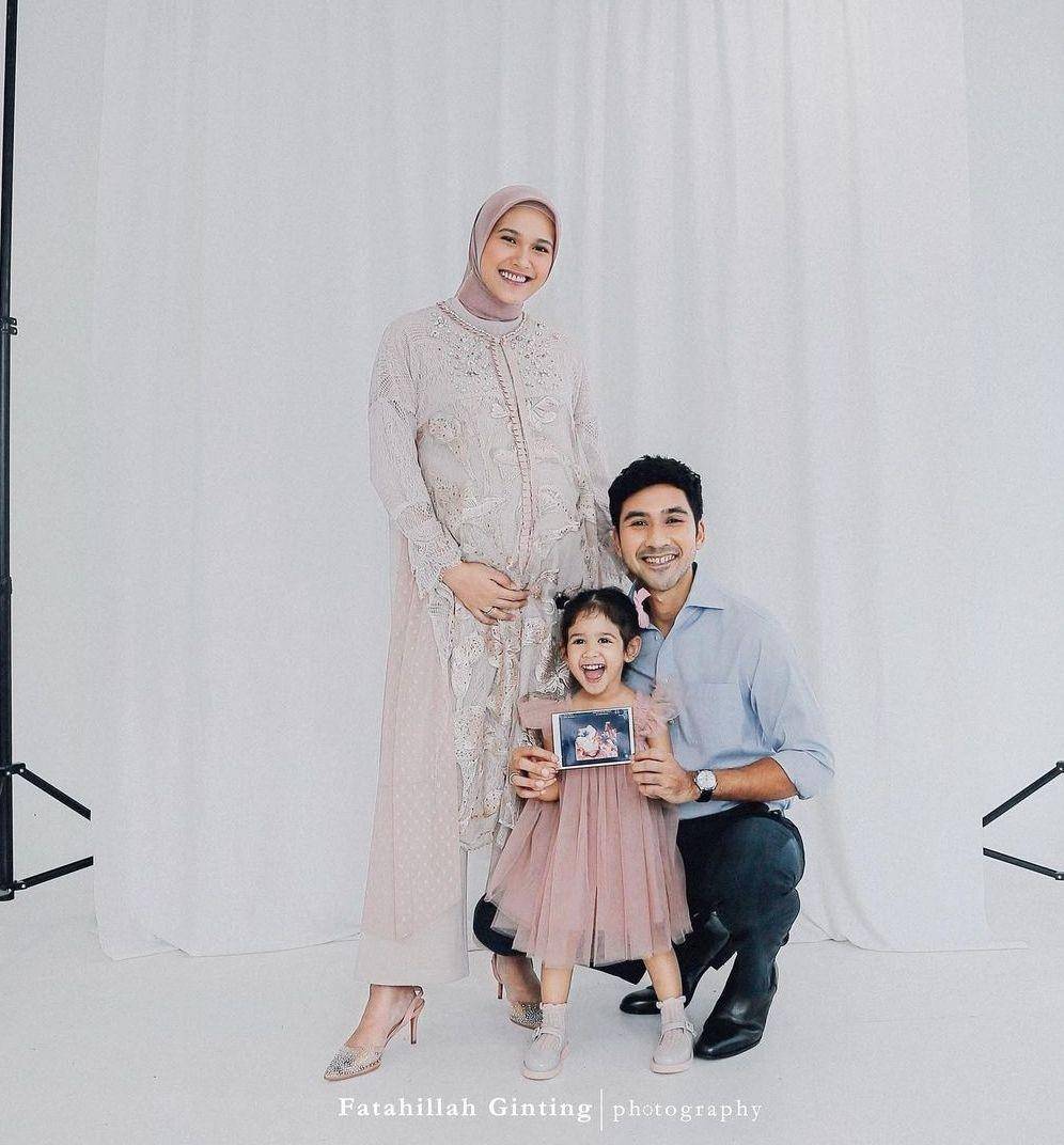 Annisa Soebandono (@fatahillahginting via instagram.com/annissanns)