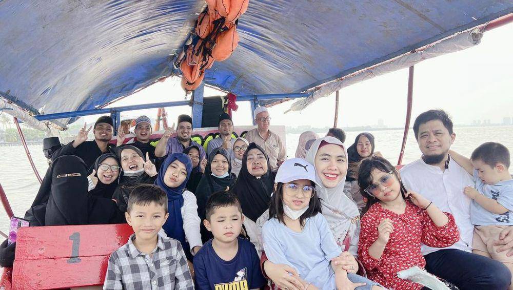 potret liburan Oki Setiana Dewi (instagram.com/okisetianadewi)