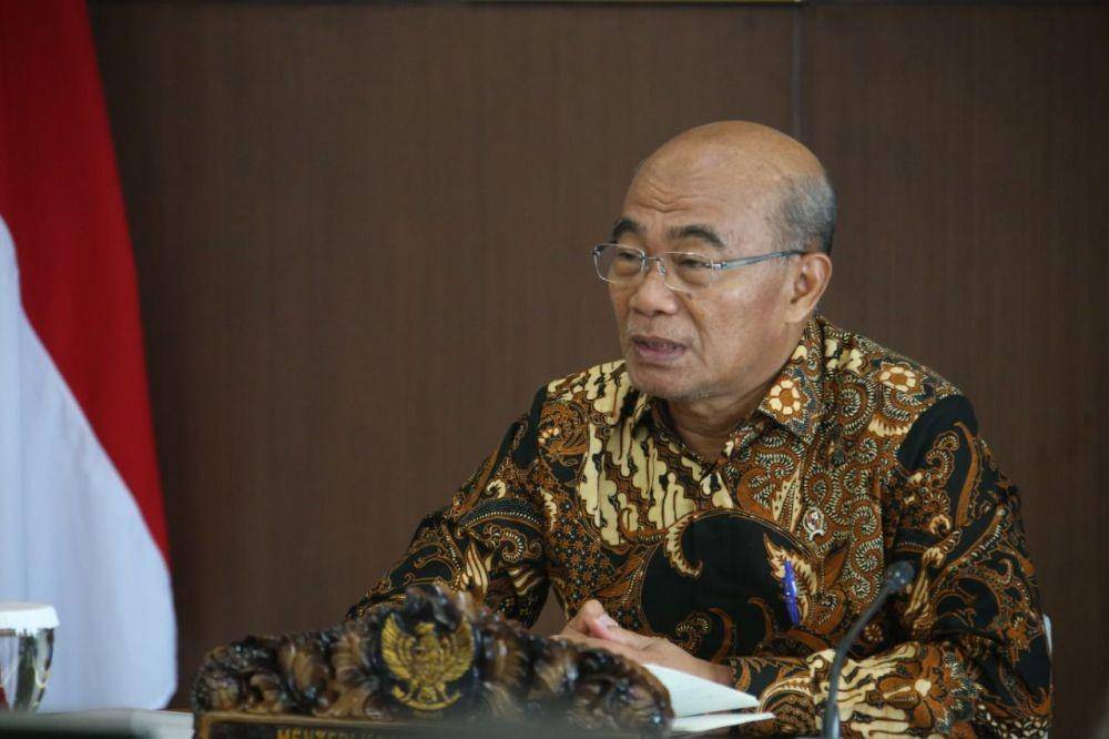 Menko PMK, Muhadjir Effendy saat memimpin Rapat Tingkat Menteri (RTM) Penanggulangan Bencana di Kantor Kemenko PMK, Selasa (18/10/2022). (Dok. Humas Kemenko PMK)