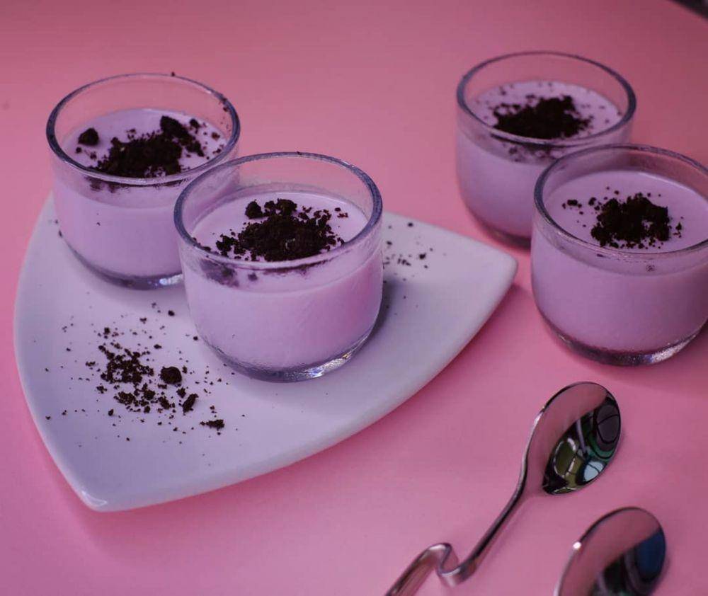 ilustrasi taro panna cotta (instagram.com/dapurtata)