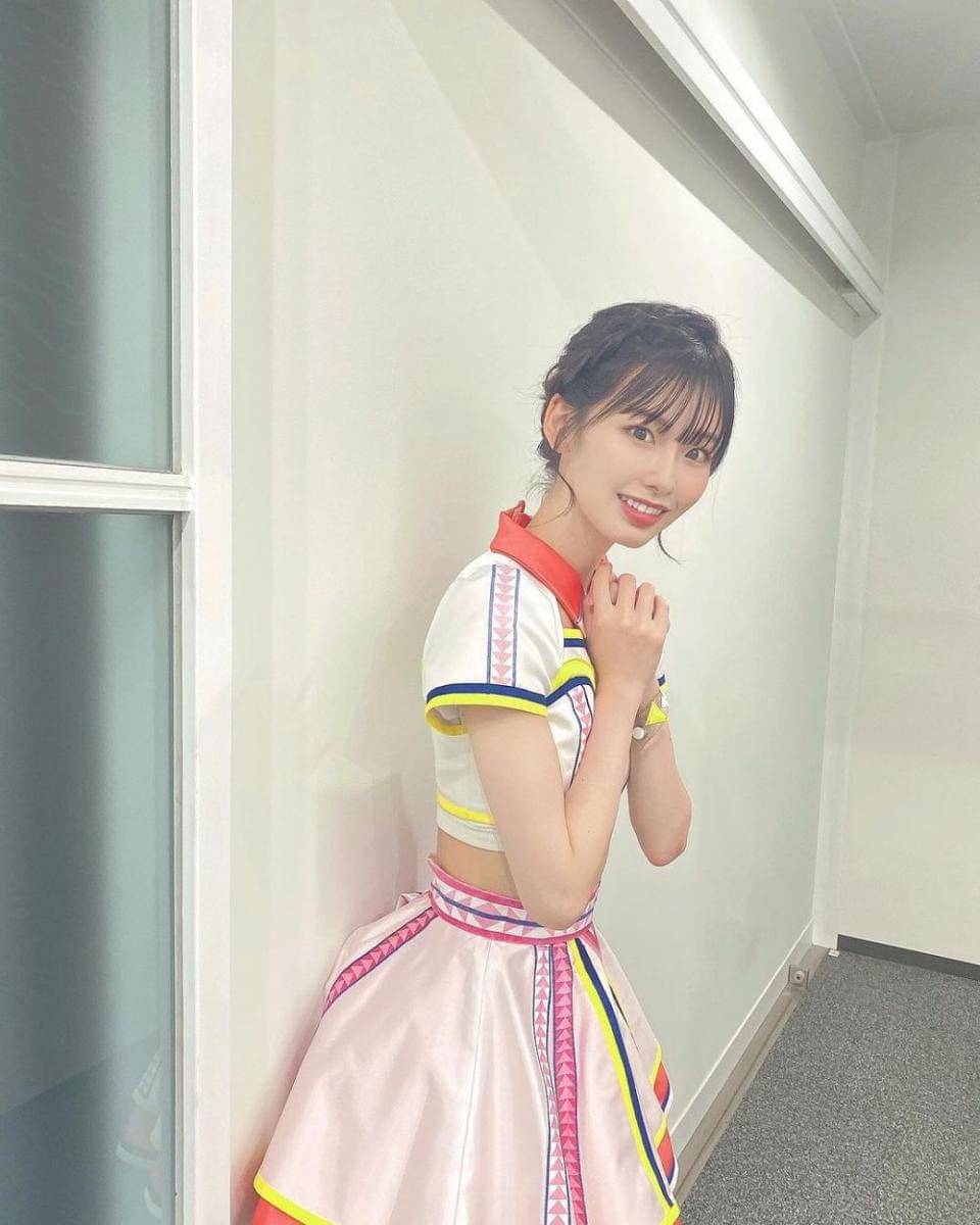 Asai Nanami (instagram.com/naamin48_)