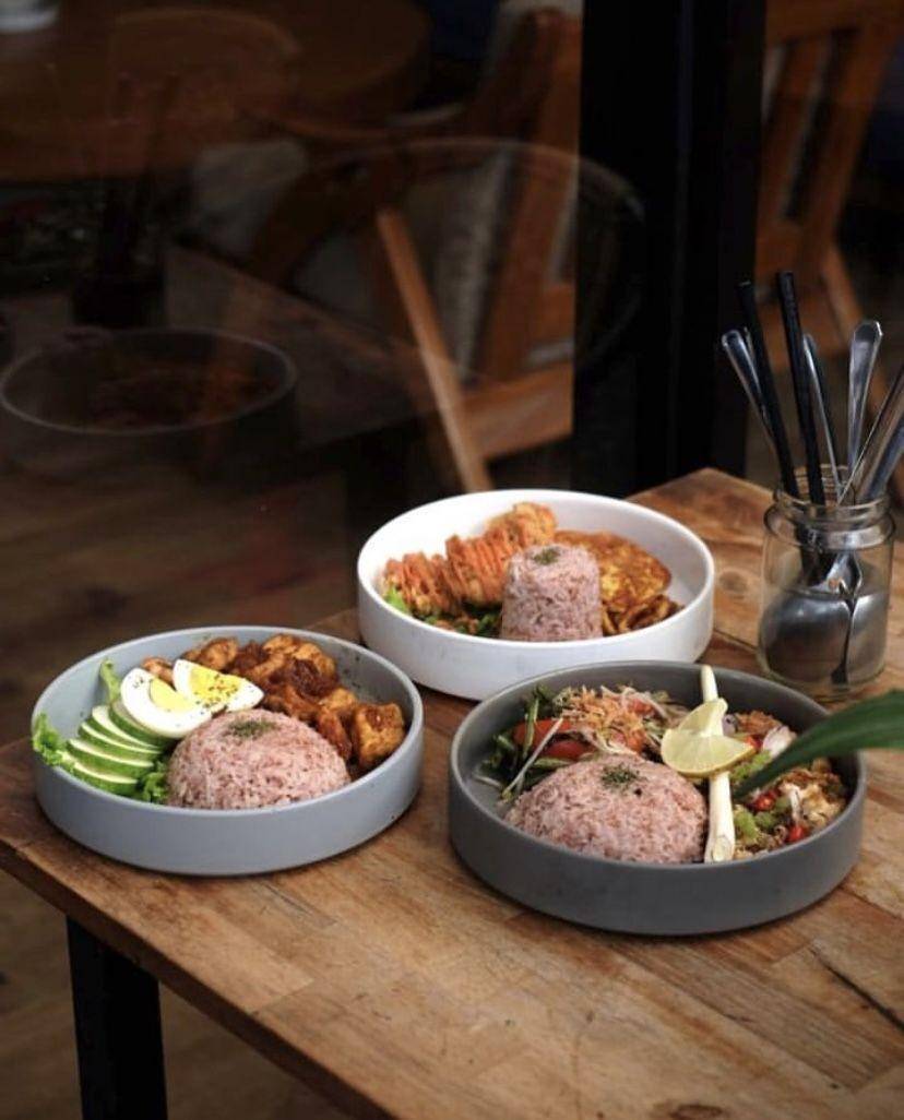 Menu-menu makanan dari GreenSmoothie Factory (instagram @greensmoothiefactory)