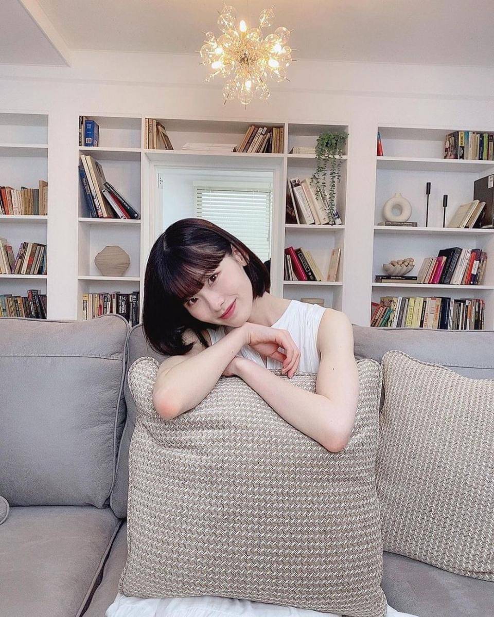Asai Nanami (instagram.com/naamin48_)