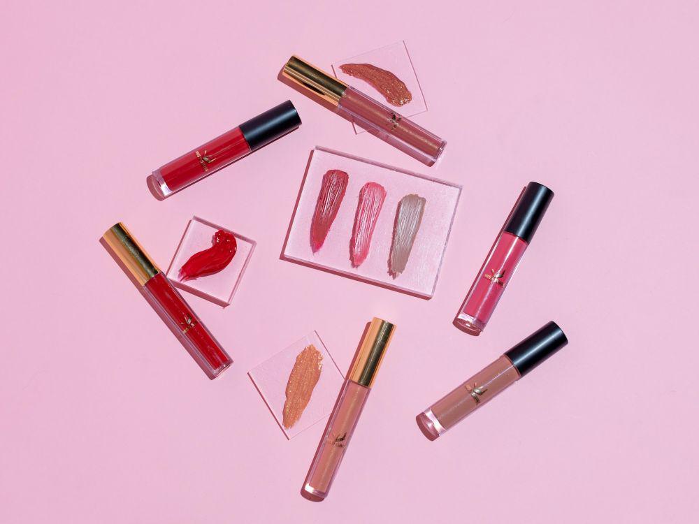 5 Rekomendasi Nude Lip Cream untuk Base Ombre, Super Match!