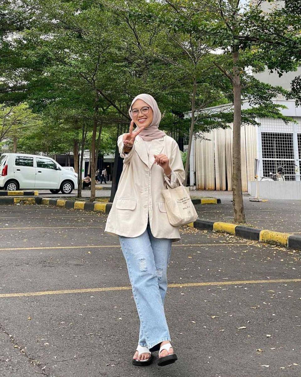Potret OOTD (Instagram.com/fitrahydy)