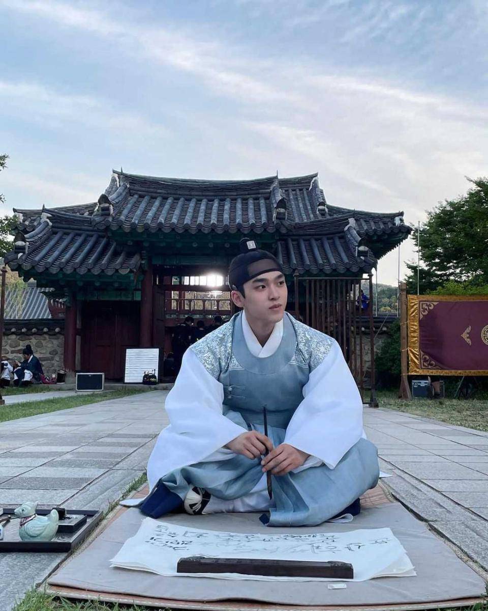 Moon Sung Hyun (instagram.com/seonghyunmoon)
