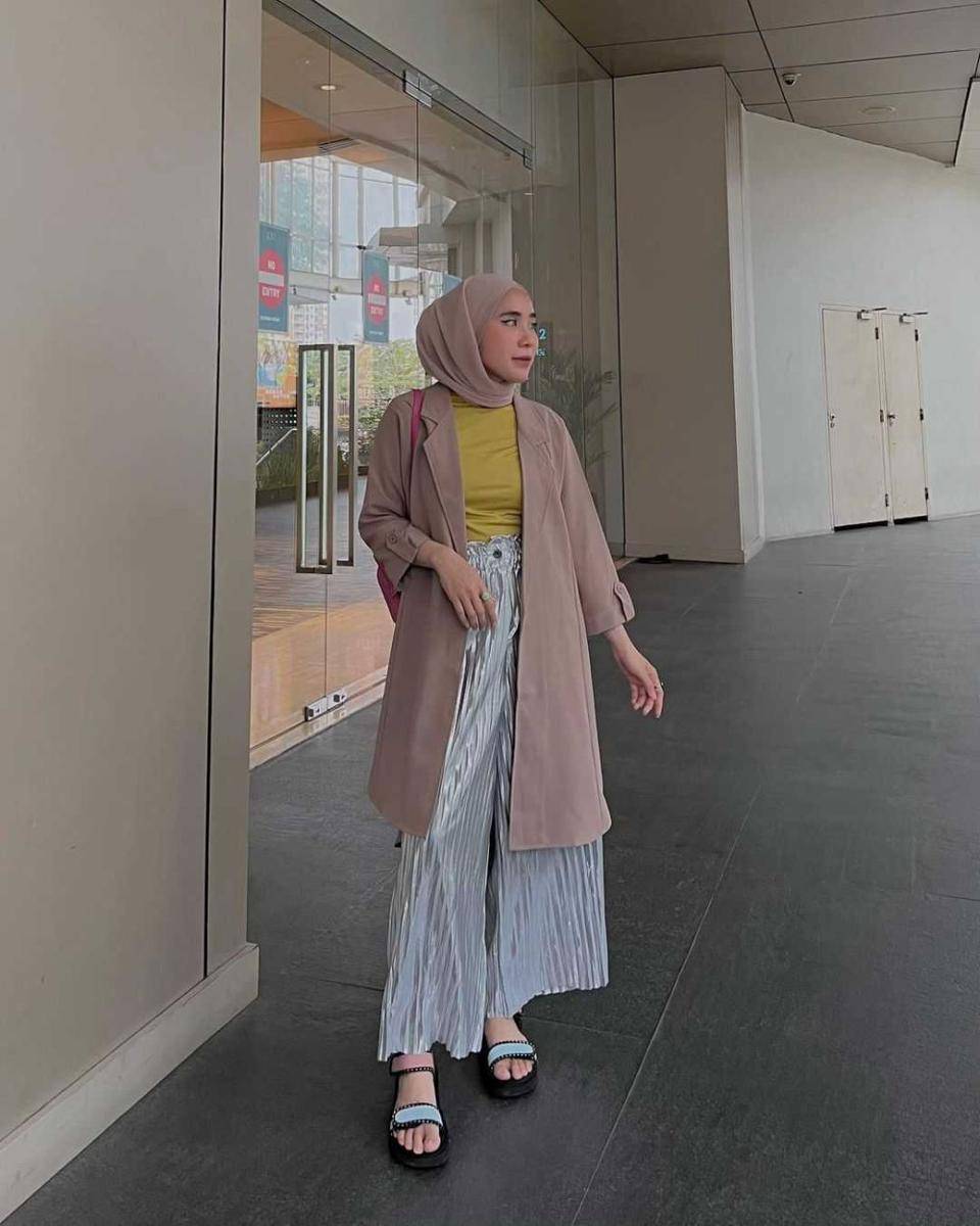 Potret OOTD (Instagram.com/ekamaulinaf)
