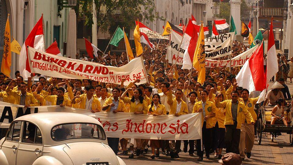 7 Film Terbaik tentang Mahasiswa Indonesia, Berbagai Macam Genre!