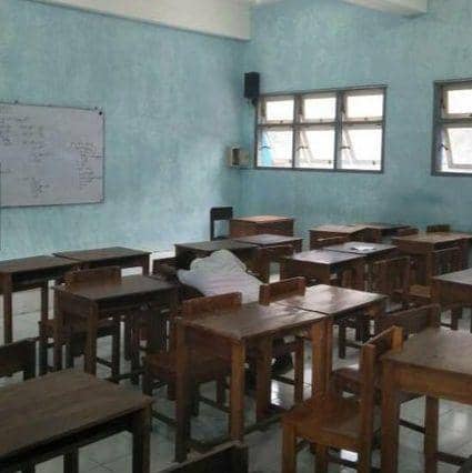 hal tak terduga di dalam kelas (1cak.com/andypalawa)