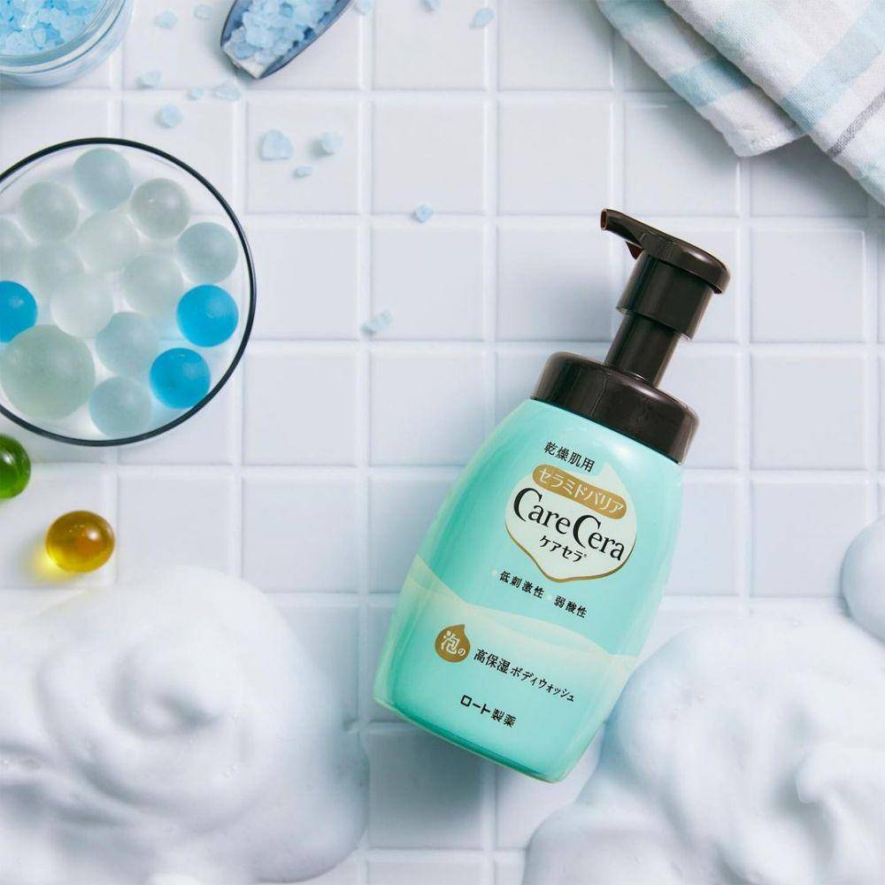 CareCera Foaming High Moisturizing Body Wash (instagram.com/rohto_official)