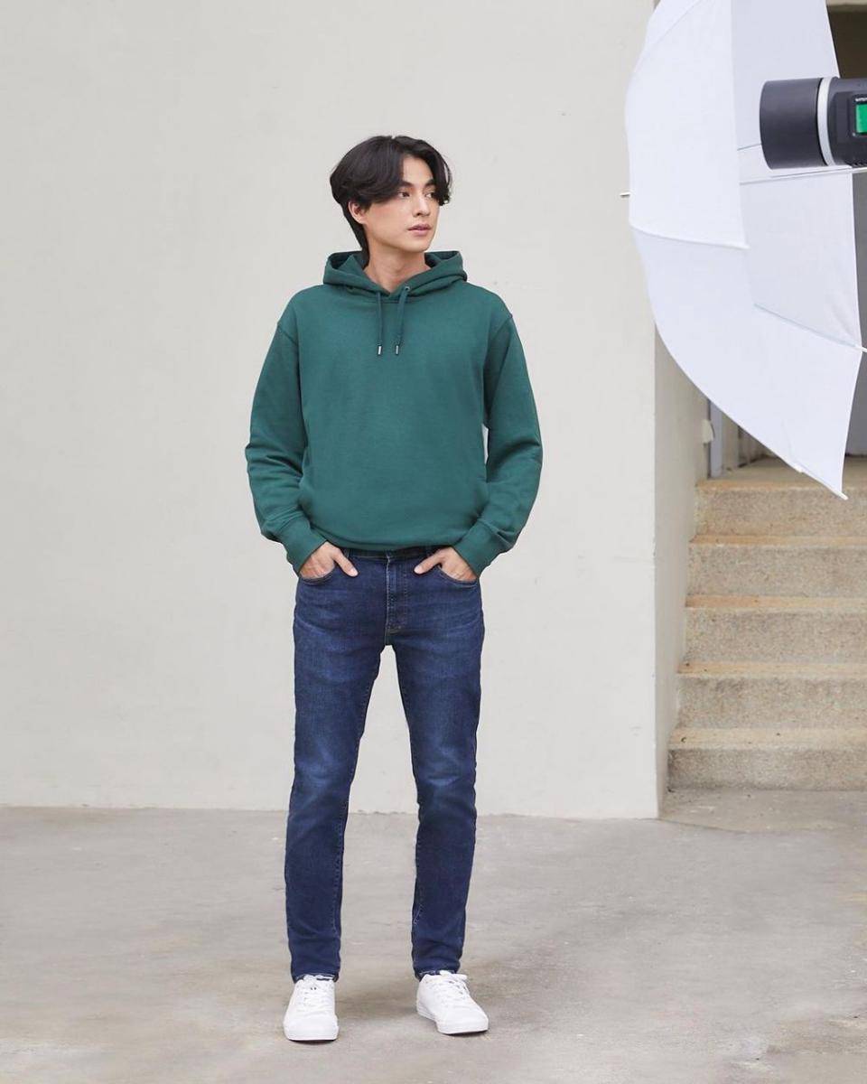 Gulf Kanawut (instagram.com/gulfkanawut)