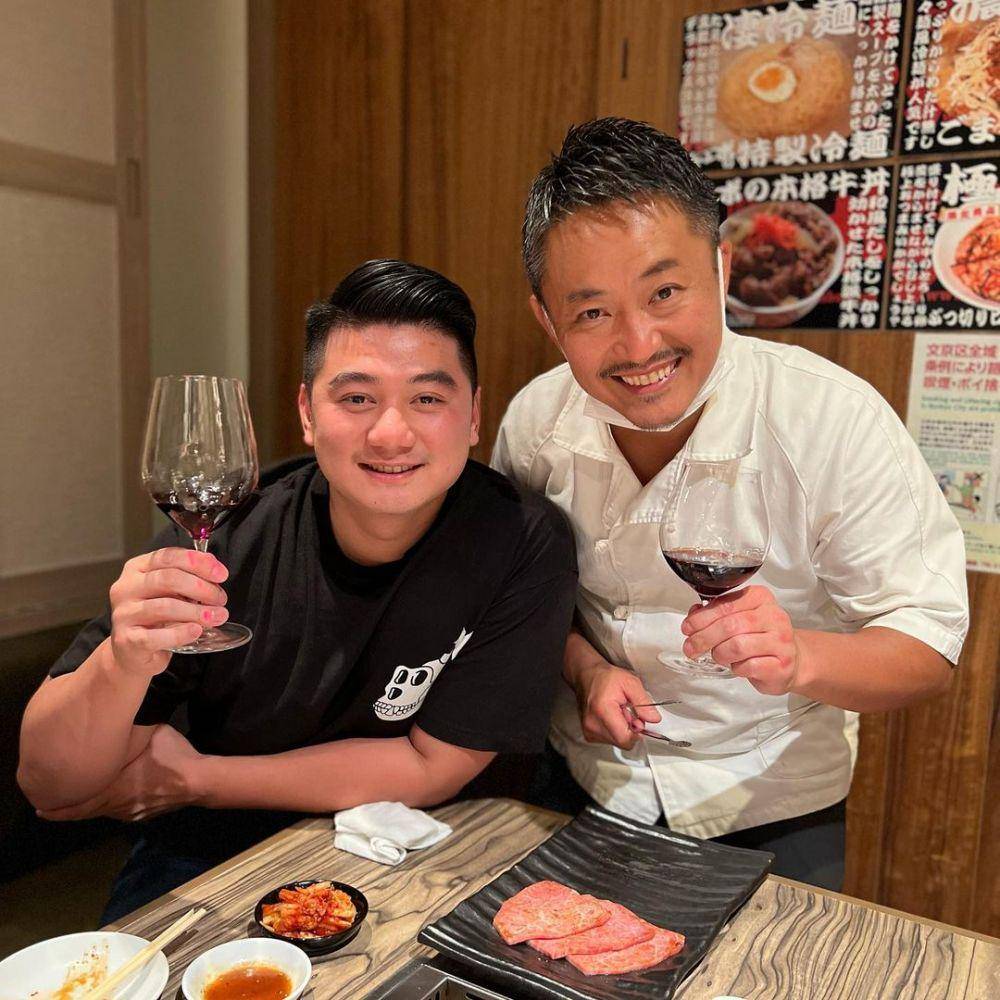 potret Chef Arnold berlibur ke Jepang bersama keluarga (instagram.com/arnoldpo)