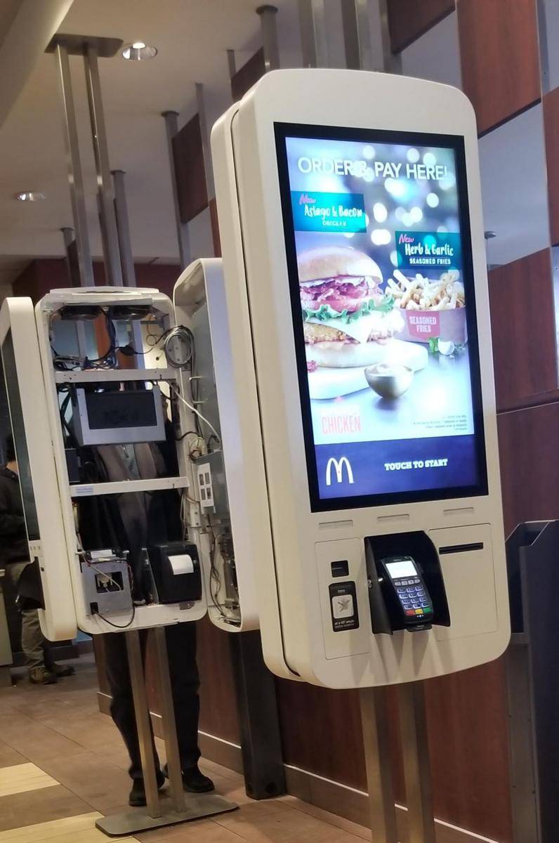 potret bagian dalam benda (reddit.com/user/uneasythinking)