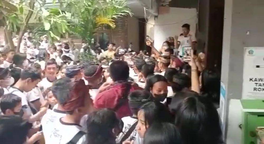 Demo di SMP N 5 Denpasar. (Dok.IDNTimes/Tangkapan layar video)