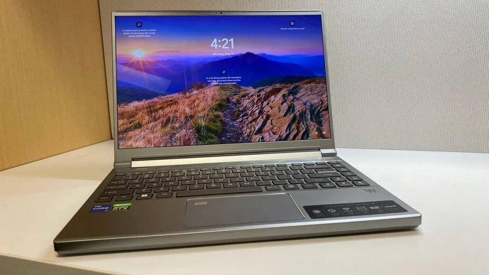 potret Acer Predator Triton 300 SE (gizmodo.com)