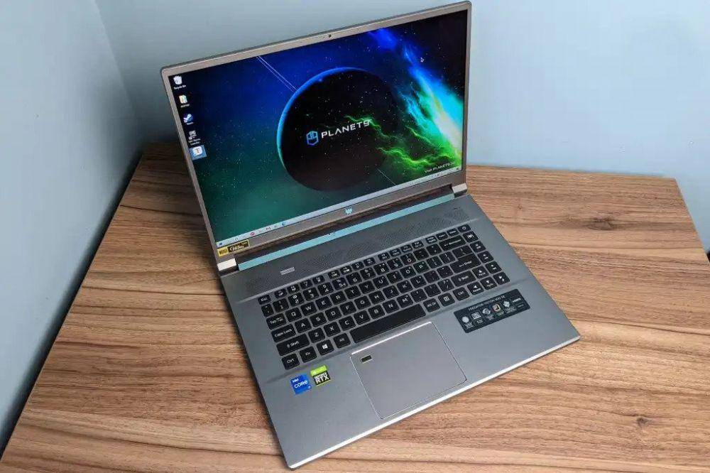 potret Acer Predator Triton 500 SE (2022) (pcworld.com)