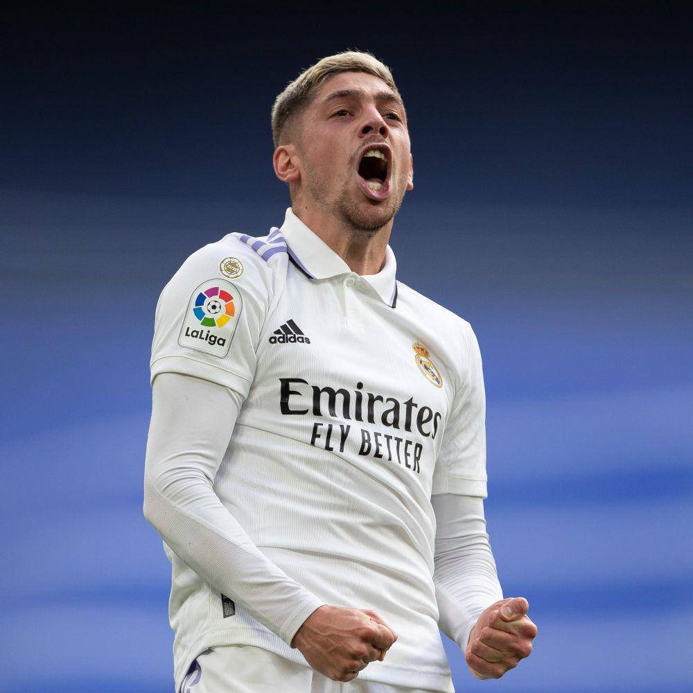 Federico Valverde cetak 1 gol untuk Real Madrid dalam kemenangan 3-1 melawan Barcelona di LaLiga 2022/2023 pada 16 Oktober 2022. (twitter.com/fedeevalverde)