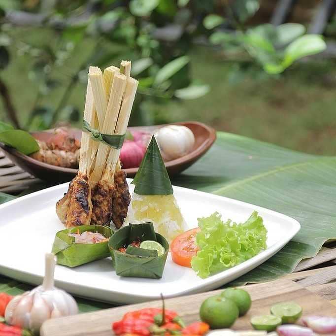 sate lilit (commons.m.wikimedia.org/Kresnanta)