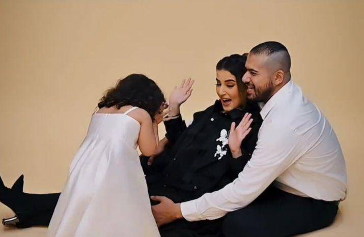maternity shoot Tasya Farasya (instagram.com/riomotret)