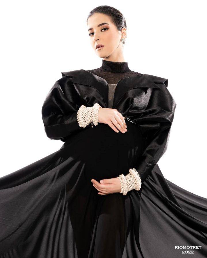 maternity shoot Tasya Farasya (instagram.com/riomotret)