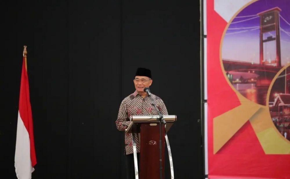 Menko PMK Sebut Kenaikan Harga BBM Bagian dari Revolusi Mental