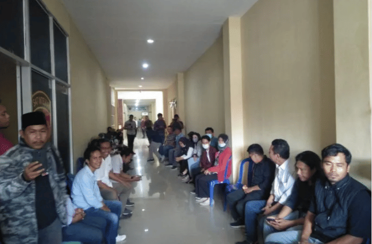 Nakes Puskesmas Ganti Serahkan Bukti Dugaan Pungli Dana Kapitasi