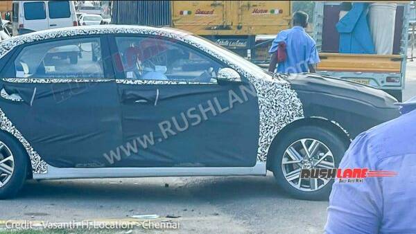 Spyshoot Hyundai Verna 2023 terpantau di India (Rushlane.com)
