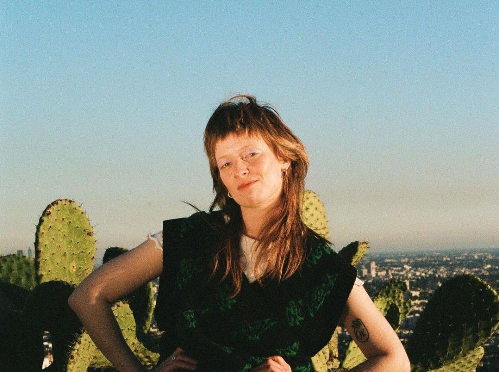 8 Lagu Terbaik Orla Gartland, Termasuk Soundtrack Heartstopper
