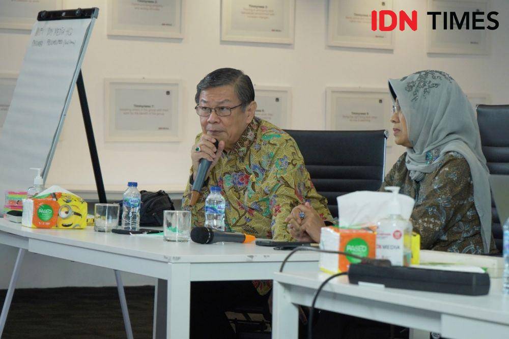 Ketua Persatuan Umat Buddha Indonesia (Permabudhi), Philips Kuncoro Wijaya dalam Acara Mobile Journalism Training by IDN Times pada Kamis (20/10/2022). (IDN Times/Fauzan)