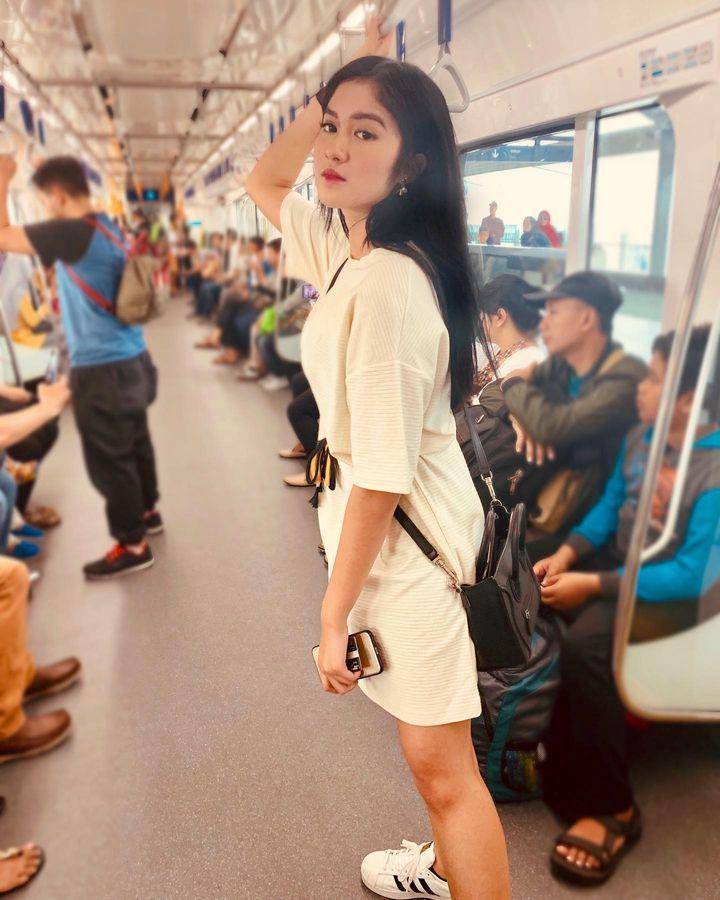 potret Ochi Rosdiana (instagram.com/ochi24)