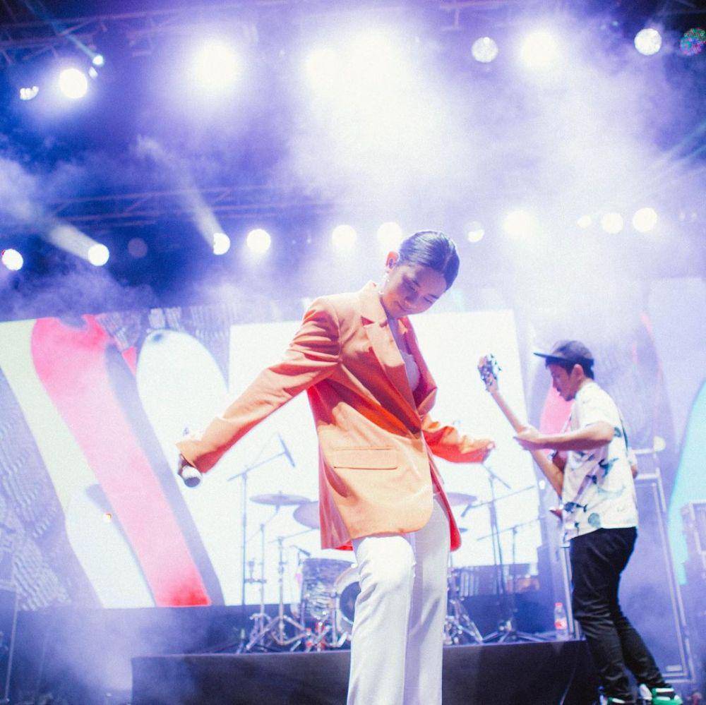 potret kostum panggung Ziva Magnolya (instagram.com/zivamagnolya)