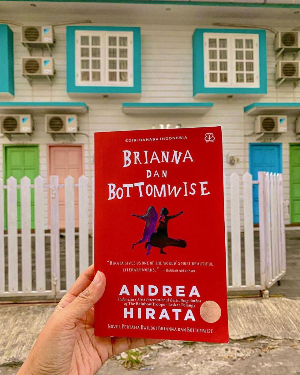 5 Alasan Kamu Harus Baca Novel Brianna dan Bottomwise