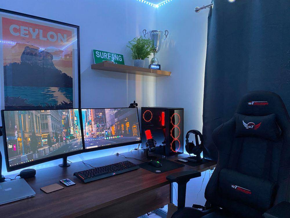 PC bisa digunakan untuk gaming, bekerja, hiburan, dan sebagainya. (unsplash.com/Jura)