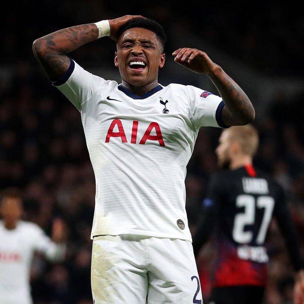 Steven Bergwijn bermain bersama Tottenham. (twitter.com/StevenBergwijn)