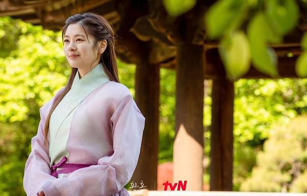 Jung So Min di drama Alchemy of Souls (instagram.com/tvn_drama)