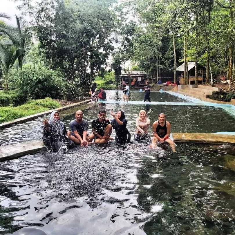 Wisata Air Telaga Ciburial (instagram.com/rinalindiya)