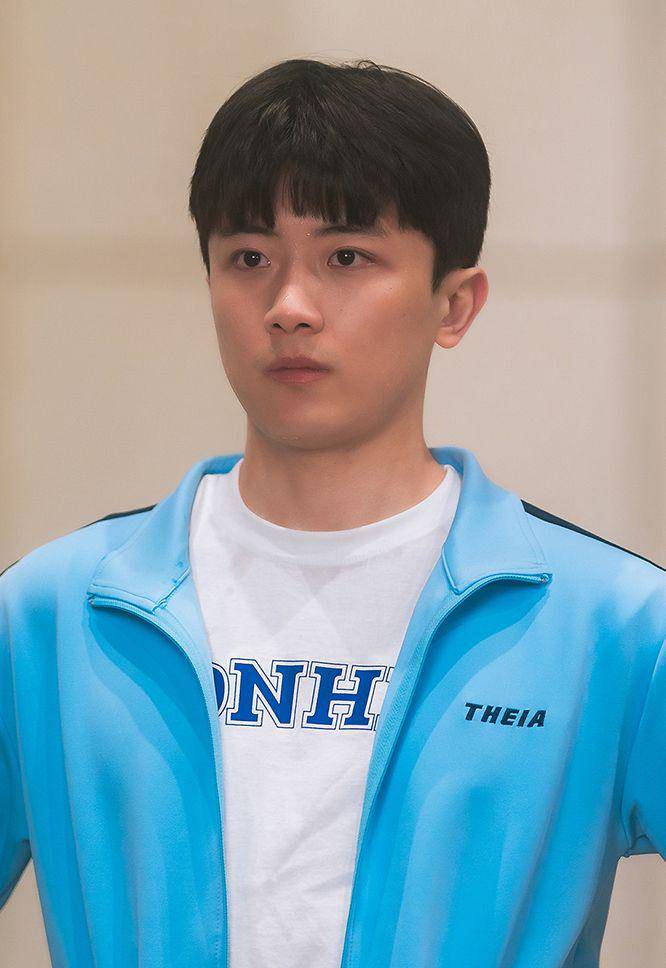 Kim Shin Bi sebagai Im Yong Il di drama Cheer Up (dok. SBS/Cheer Up)