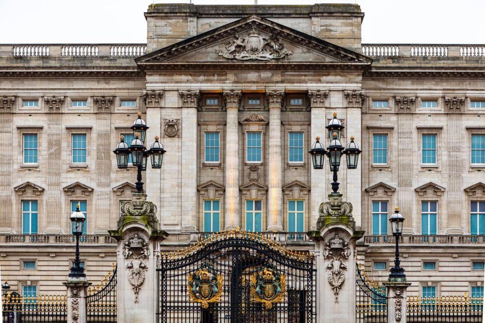 11 Kematian yang Terjadi di Istana Buckingham, Ada Kasus Bunuh Diri!