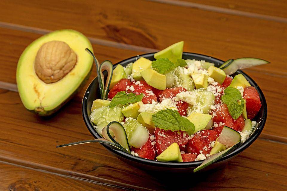 salad buah (pixabay.com/Anilsharma26)
