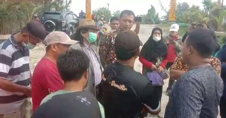 Viral Pengacara Ajak Berkelahi Warga di Pantai Semilir Tuban