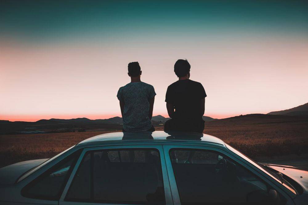 ilustrasi melihat sunset (unsplash.com/kylo)