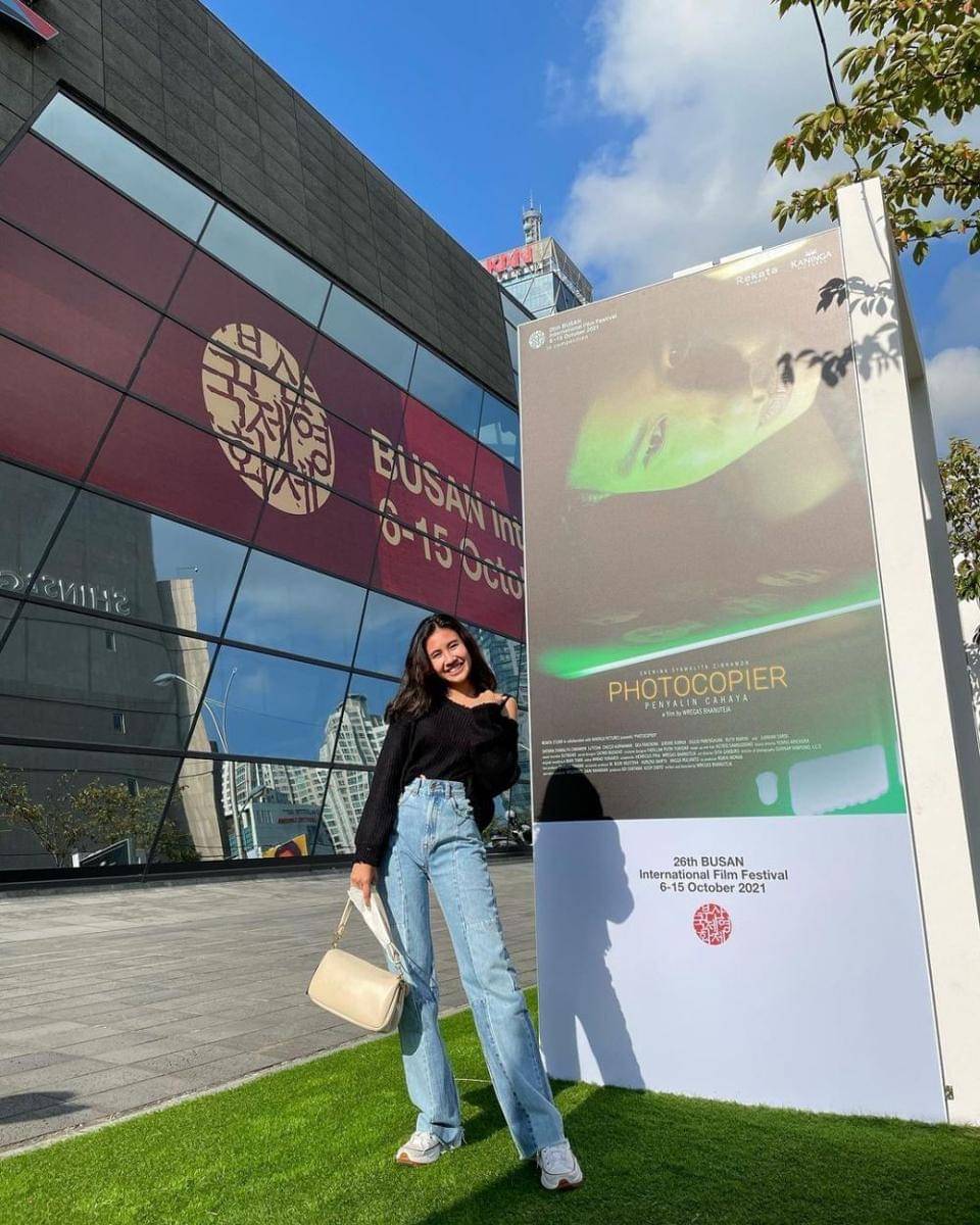 OOTD Shenina Cinnamon (instagram.com/sheninacinnamon)