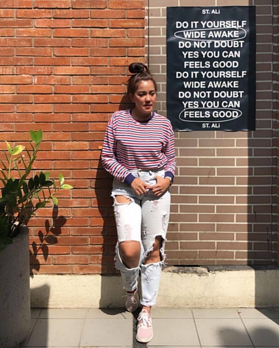Pilihan style ala Ivy Batuta (instagram.com/ivybatuta)