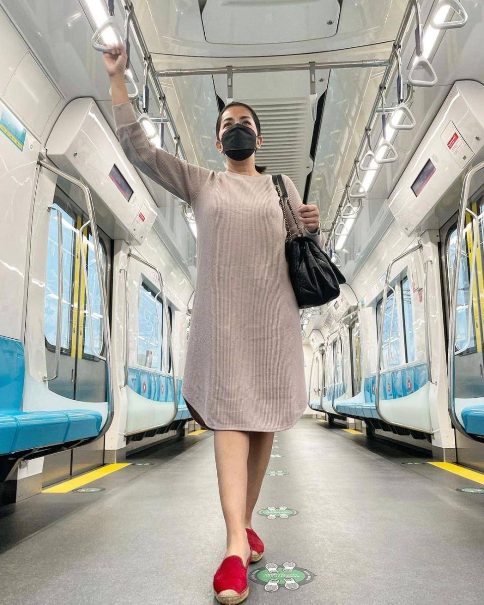 Pilihan style ala Ivy Batuta (instagram.com/ivybatuta)