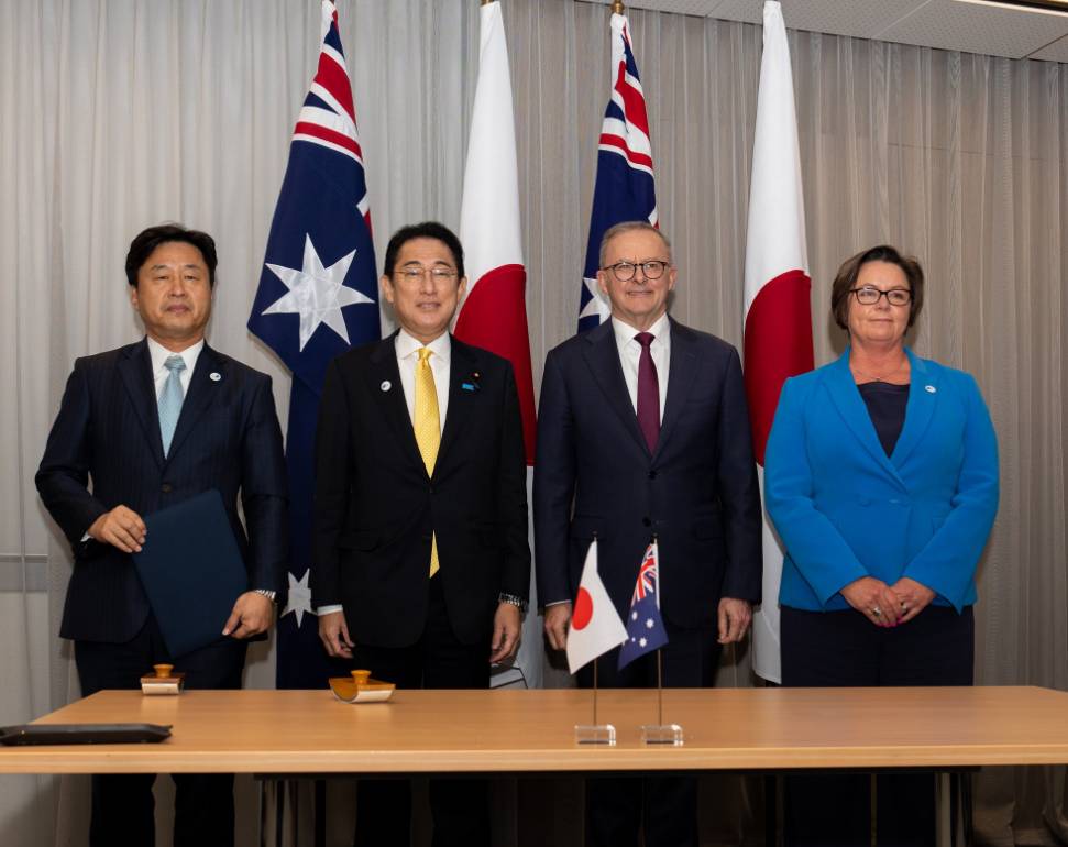 PM Australia dan PM Jepang (Twitter/@AlboMP)